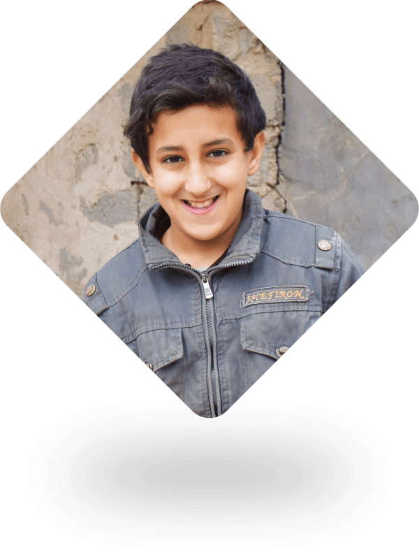 orphan1-smiling-diamond sponsor an orphan